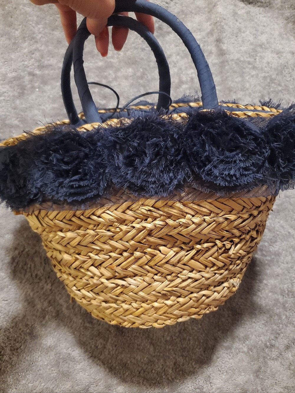 Woven Straw Basket Bag Tote Navy Blue Tulle Rosette Floral Trim Summer